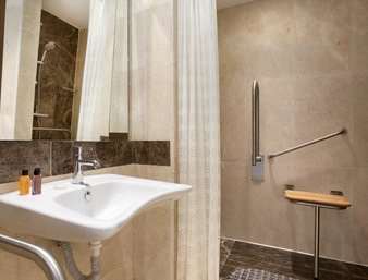 Otel Ramada By Wyndham Florya