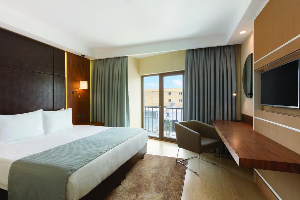 Otel Ramada By Wyndham Florya